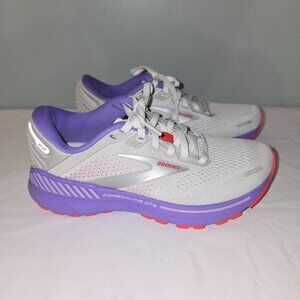 Brooks Women's Adrenaline GTS 22 Supportive Running Shoe, Size 6, LtGry/Ppl/Pnk